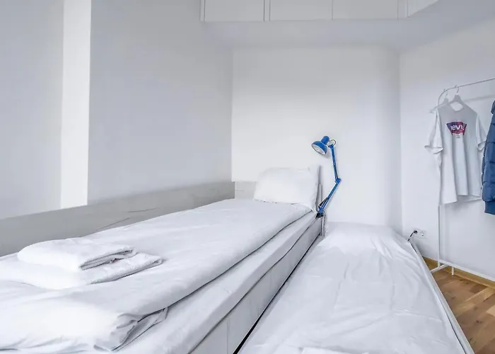 Stunning 2bdr On Historic Location In Center 아파트