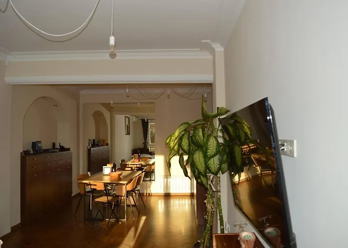 Stunning 2bdr On Historic Location In Center * 소피아