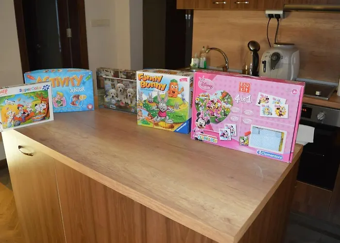 아파트 Stunning 2bdr On Historic Location In Center