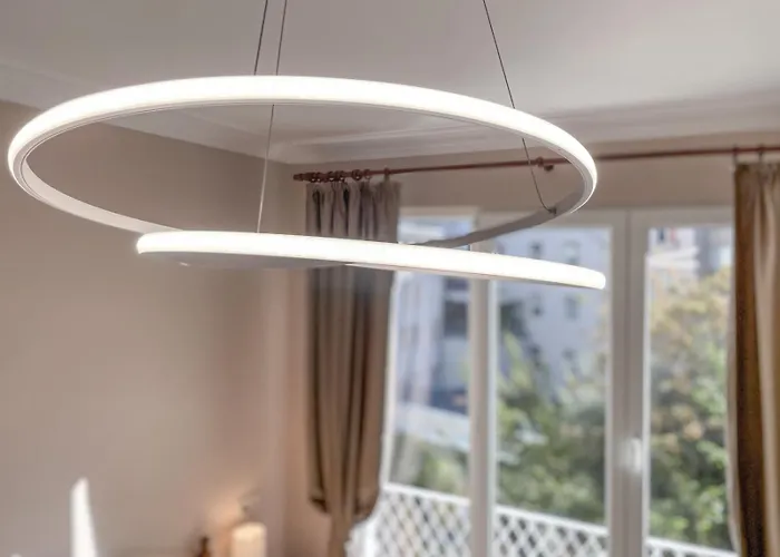 Stunning 2bdr On Historic Location In Center * 소피아