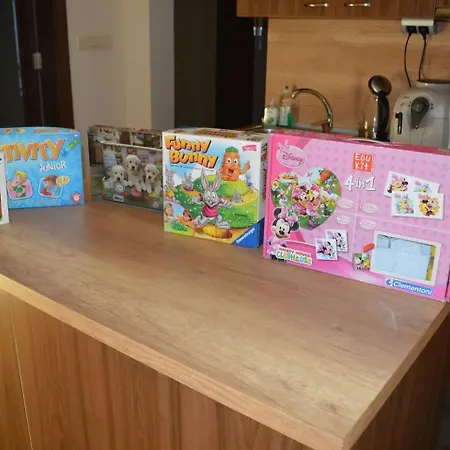 Διαμέρισμα Stunning 2bdr On Historic Location In Center