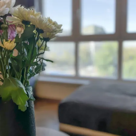 Lägenhet Stunning 2bdr On Historic Location In Center Sofia