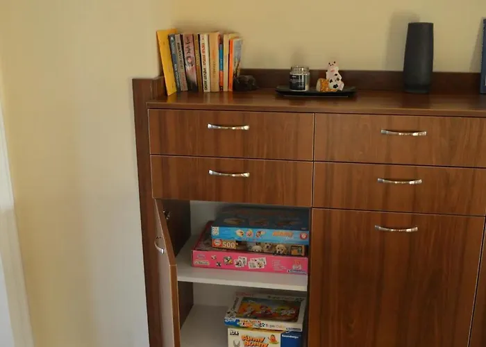 דירה Stunning 2bdr On Historic Location In Center