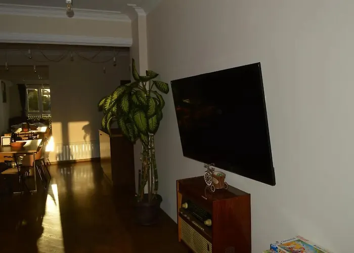 Lejlighed Stunning 2bdr On Historic Location In Center Sofia