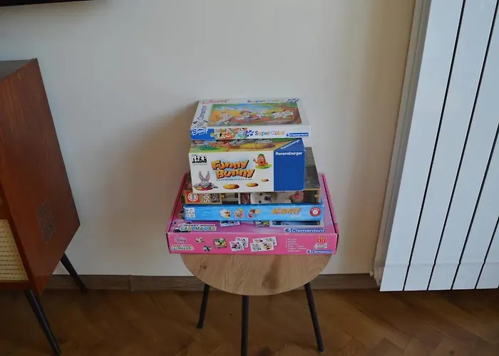 Lejlighed Stunning 2bdr On Historic Location In Center *